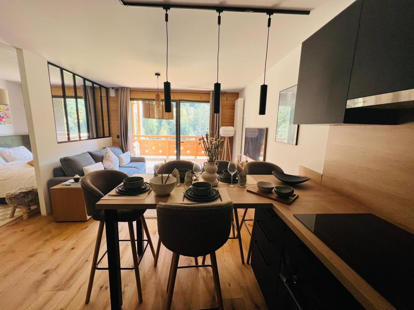 Tres Bel Au Gets Apartment